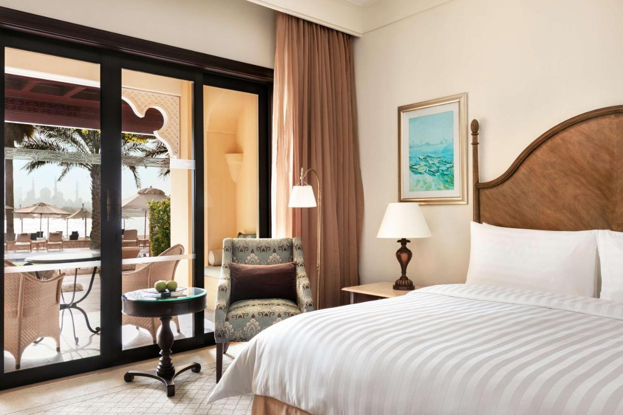 Shangri-la Qaryat Al Beri, 5*