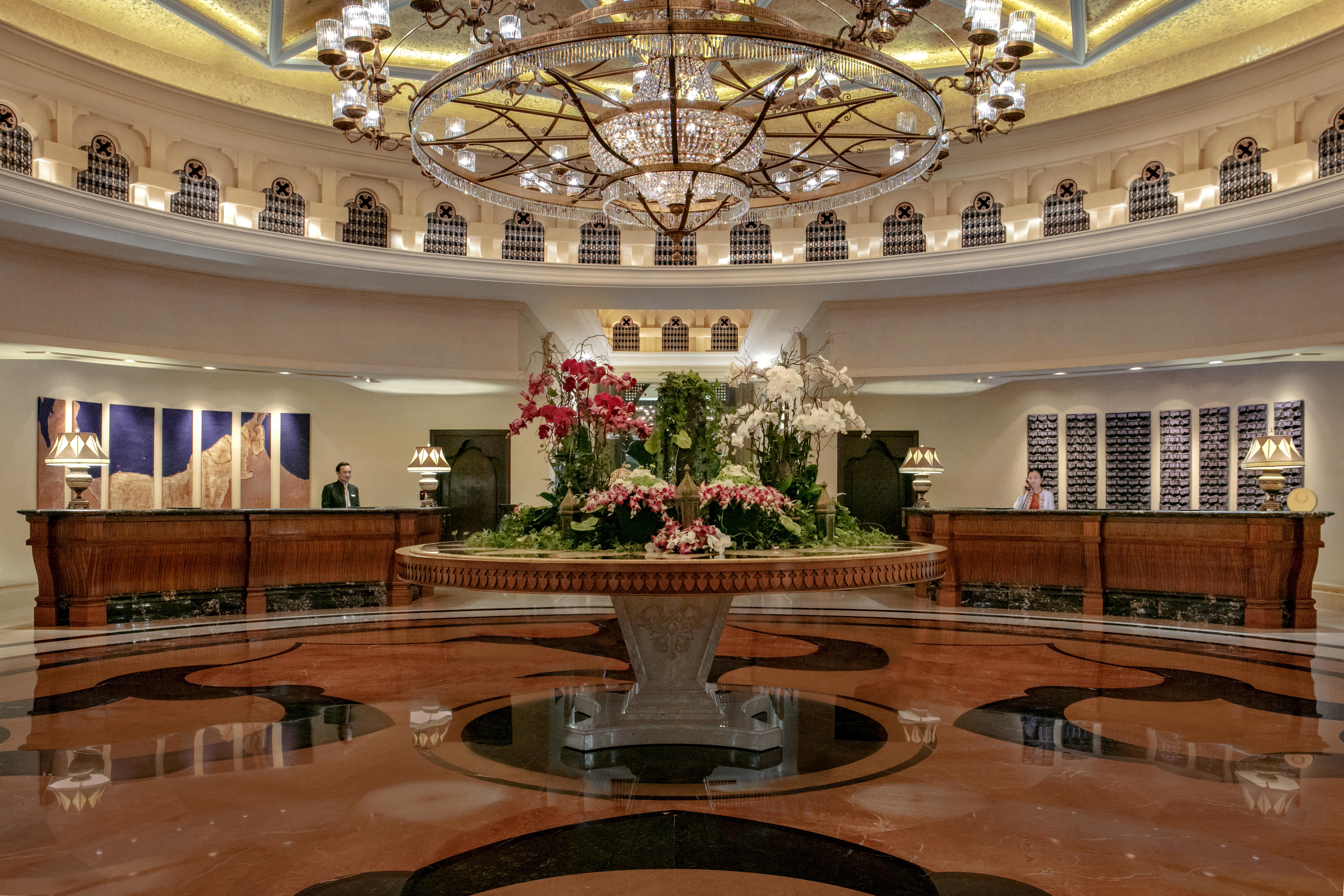 Hotel Shangri-la Qaryat Al Beri,