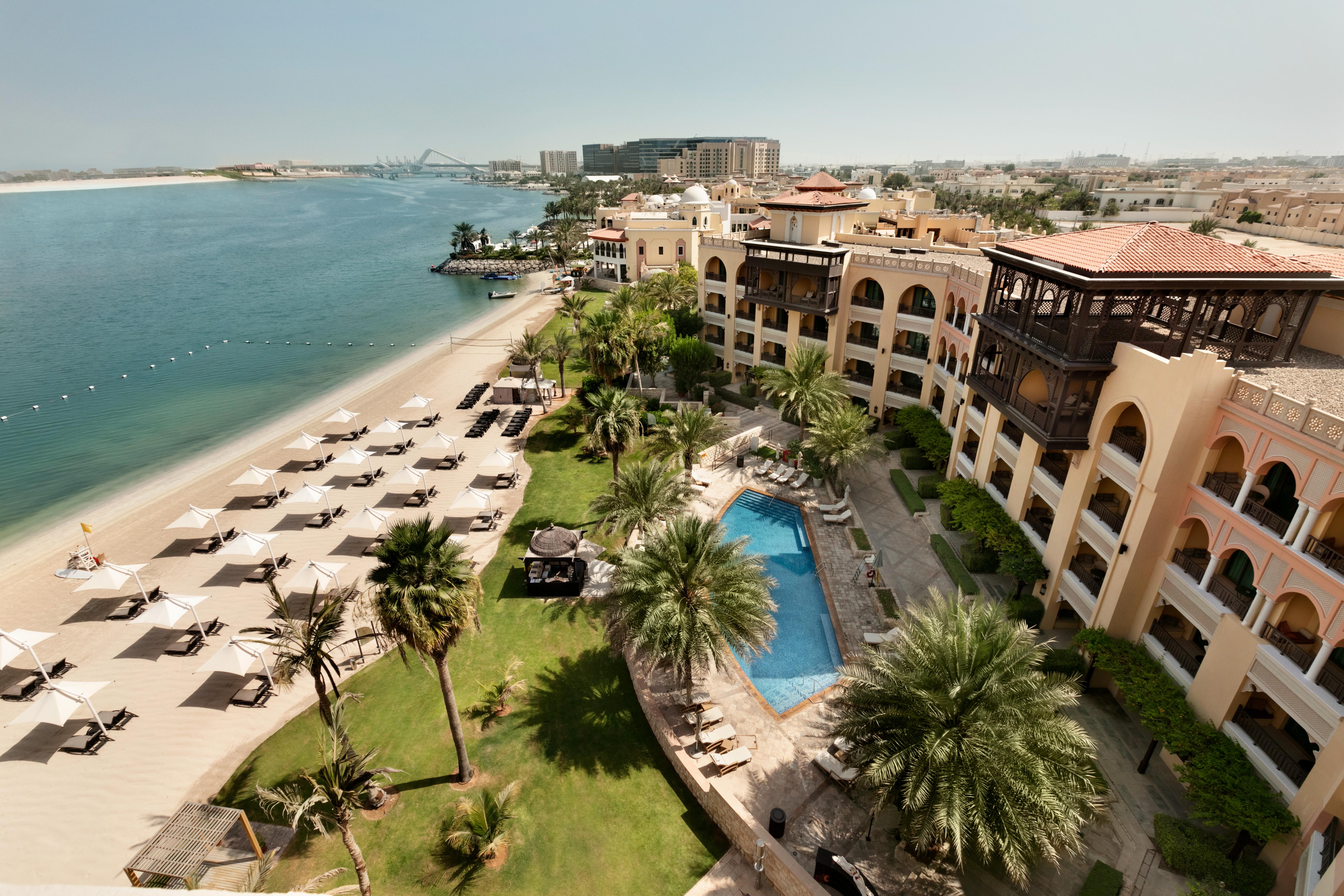 Shangri-la Qaryat Al Beri, 5* Abu Dhabi